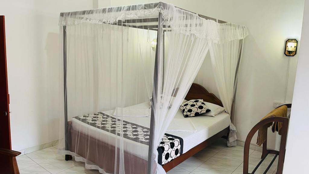 Sunny Mood Guest House Unawatuna Eksteriør billede