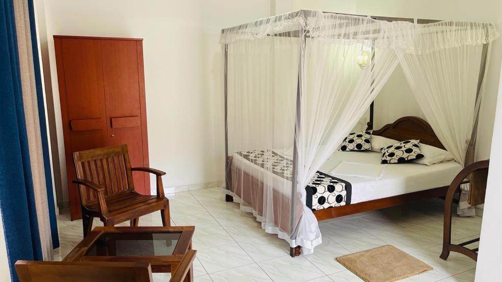 Sunny Mood Guest House Unawatuna Eksteriør billede